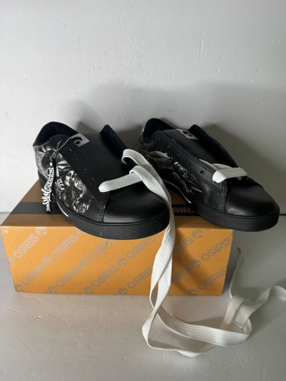 Osiris Serve Abel Y2K Skate Sneaker Tattoo Skull Pistol Black White US 9 EU 42 - Picture 2 of 11